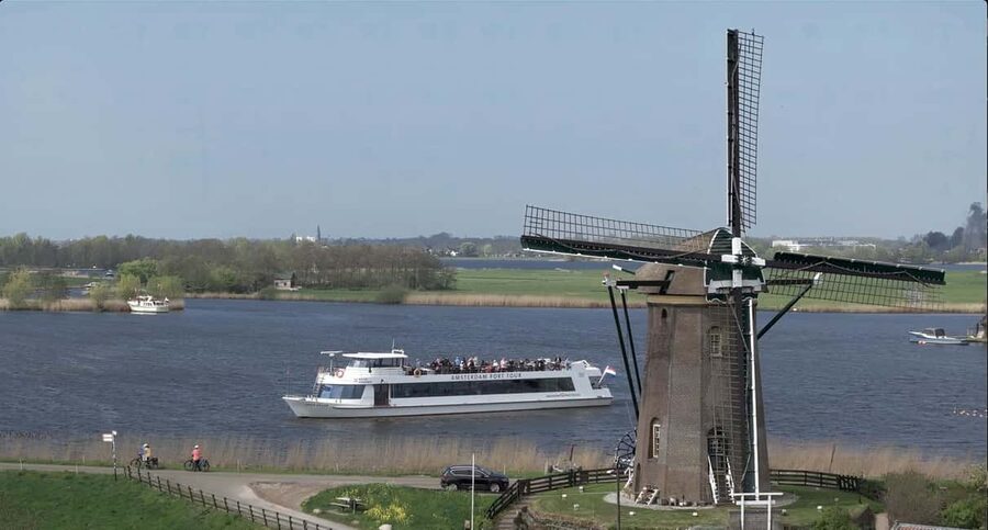 Amsterdam: Keukenhof, Tulip Farm Full-Day Tour with Cruise - Key things I found most useful