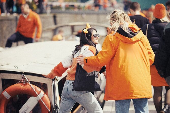 Amsterdam King’s Day Boat Party with Unlimited Drinks 2026 - The canal cruise itself: views plus party energy