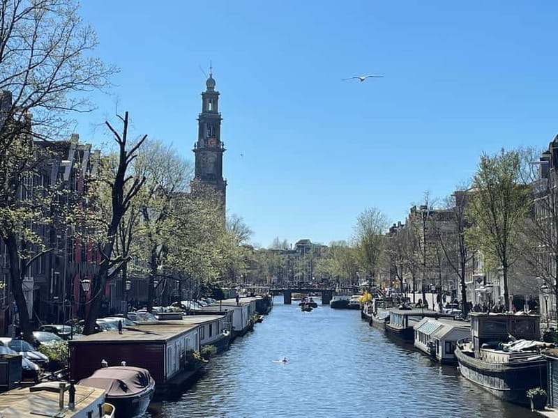 Amsterdam: Kultour, Kulturelle Stadtführung mit Herz & Seele - Historic buildings and architectural clues you can reuse