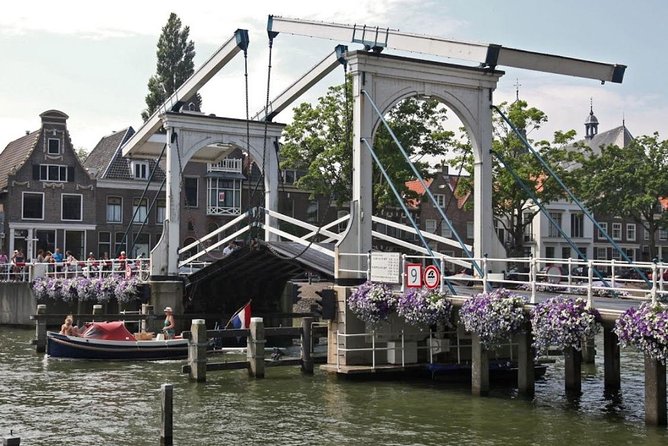 Amsterdam Landscape Windmill Private Bike Tour - Weesp is the smart jumping-off point for windmills and canals