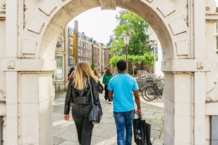 Amsterdam: Life of Anne Frank and World War II Walking Tour - Price and Value: What $37 Buys You (and What It Doesn’t)