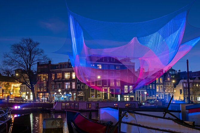 Amsterdam Light Festival Canal Cruise + Unlimited Drinks Option - Group size surprises: private does not always mean empty