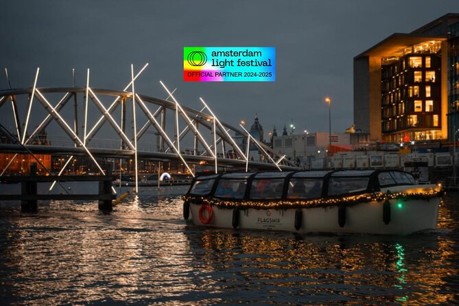 Amsterdam Light Festival: Cruise Unlimited Drinks & Bite option - Drinks and Bites: Real Comfort, Not a Full Meal
