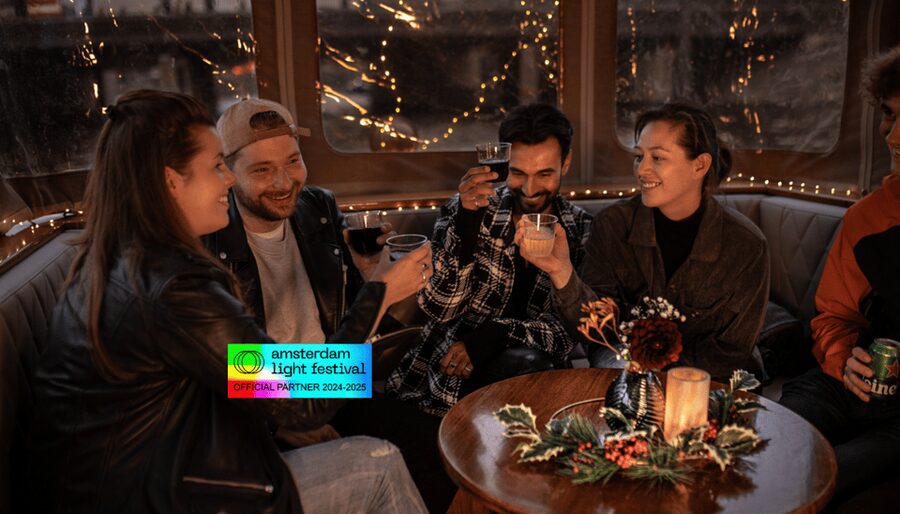 Amsterdam: Light Festival Cruise With Drinks & Snacks - Why the Light Festival feels different from a canal boat