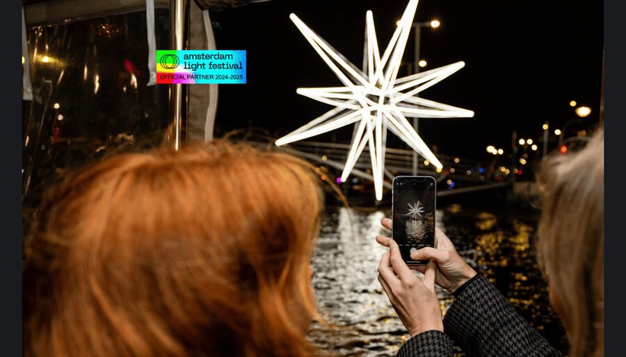 Amsterdam: Light Festival Cruise With Drinks & Snacks - The canal route, stop by stop, and what to look for