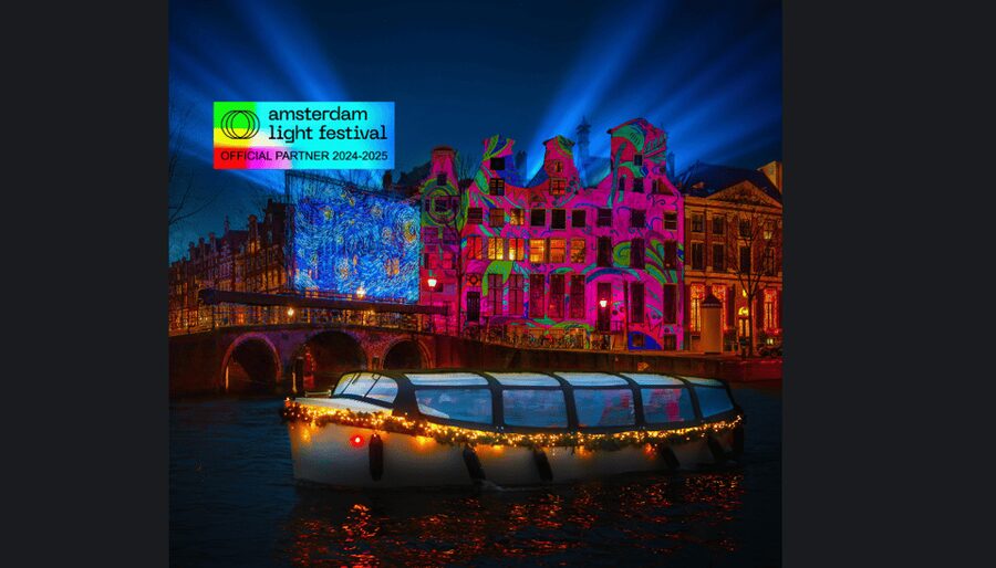 Amsterdam: Light Festival Cruise With Drinks & Snacks - Practical tips for the best photos and the coziest experience
