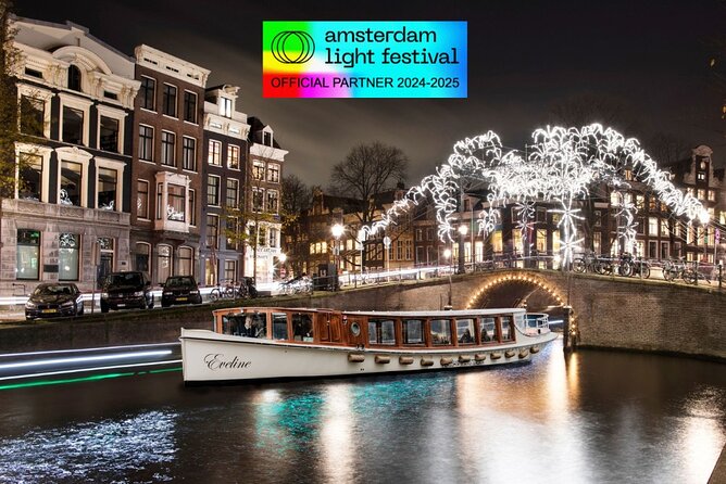 Amsterdam Light Festival: Heated Boat Cruise + Hot Drinks & Bite - Heated comfort and the drink situation