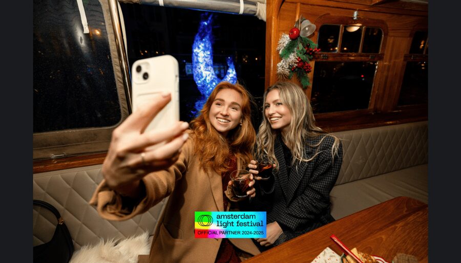 Amsterdam: Light Festival Heated Cruise w/ Drinks & Snacks - NEMO Science Museum: Modern Amsterdam Lights Up First