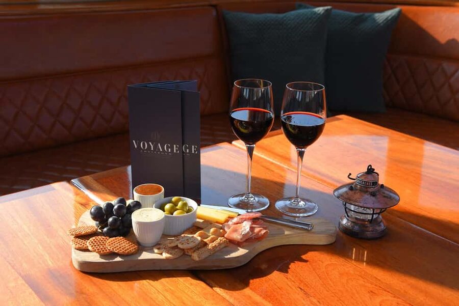 Amsterdam: Luxury Canal Cruise with Optional Snacks & Drinks - Prinsengracht to Anne Frank’s Museum area, the canal belt feels personal from the water