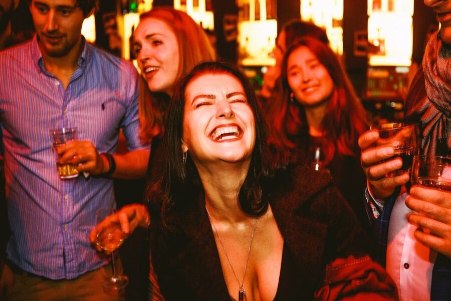 Amsterdam: Magic Show - Where to meet in Jordaan, and how the walk helps