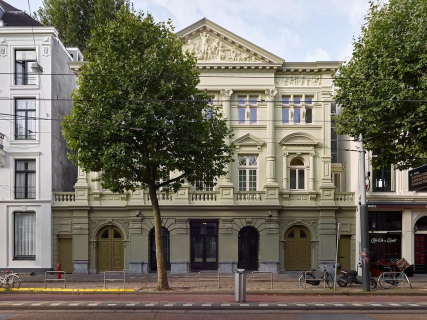 Amsterdam: National Holocaust Museum Entry Ticket - Photography, glass reflections, and practical sight lines
