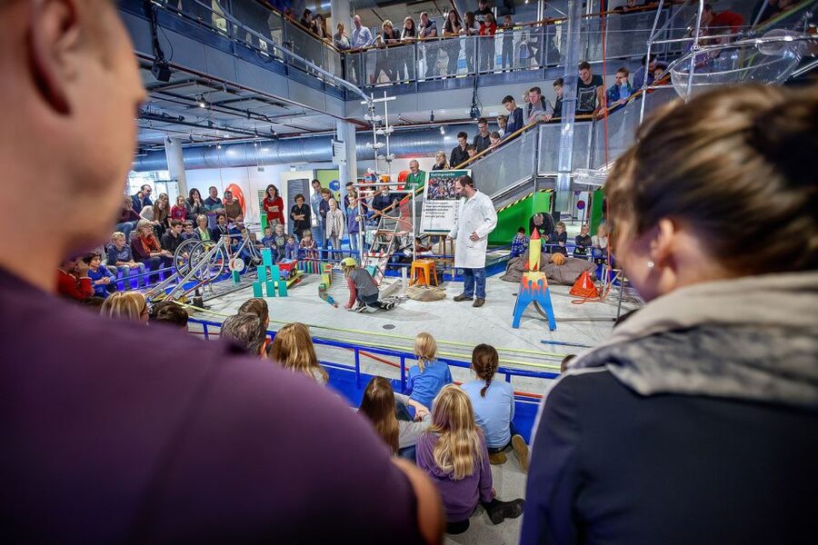 Amsterdam: NEMO Science Museum Ticket - How Much Time You Really Need for a 1-Day Ticket
