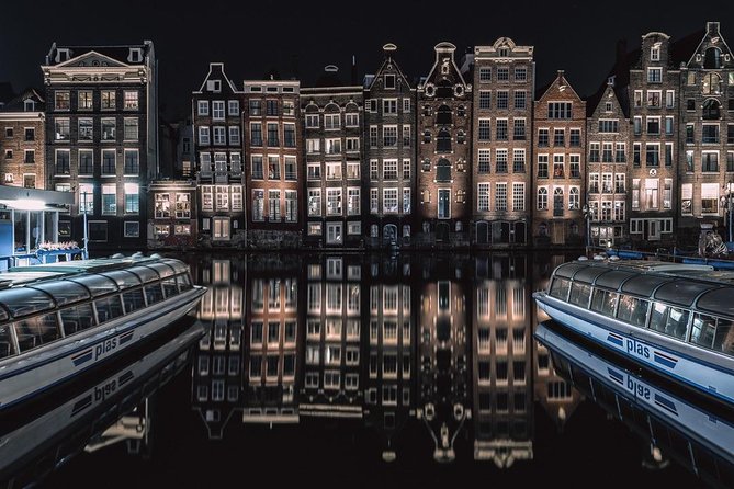 Amsterdam Night Photography Workshop with a Professional - Meet Point Near Amsterdam Centraal, Then Off to Shoot