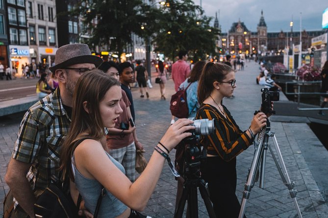 Amsterdam Night Photography Workshop with a Professional - First Stop: The Red Light District at Night