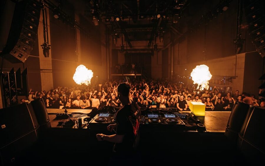 Amsterdam: Nightlife Scene 1, 2, or 3-7 Day Ticket - What this Amsterdam nightlife ticket really buys you