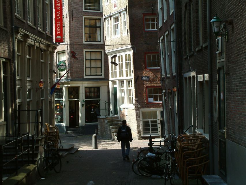 Amsterdam Old City Private Walking Tour - The 2-hour rhythm: what you gain (and what you don’t)