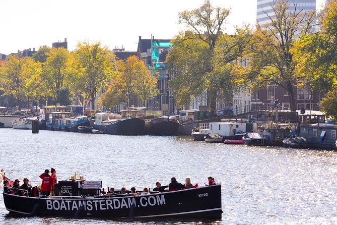 Amsterdam Open Boat Cruise in Old City Centre with Drinks Options - Why an open-boat canal ride makes Amsterdam feel simpler