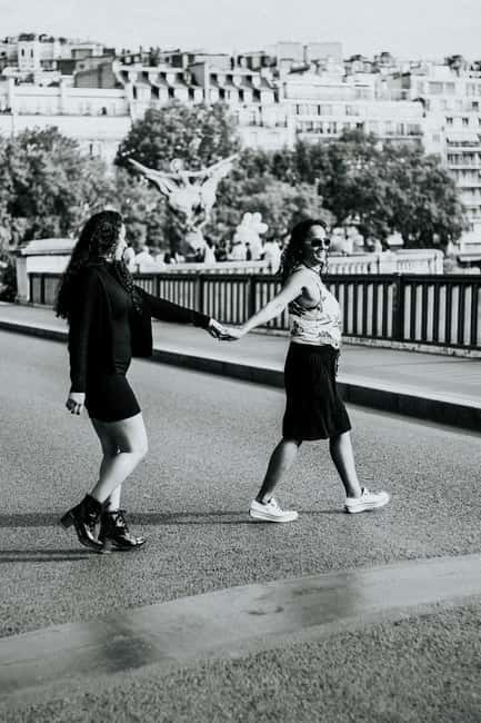 Amsterdam: Particular Photo Session - Online Gallery in 5 Business Days, and the Part You Actually Control