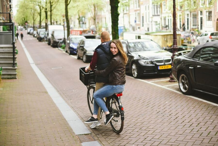 Amsterdam: Personal Travel & Vacation Photographer - What makes the photos feel natural: contemporary and candid direction