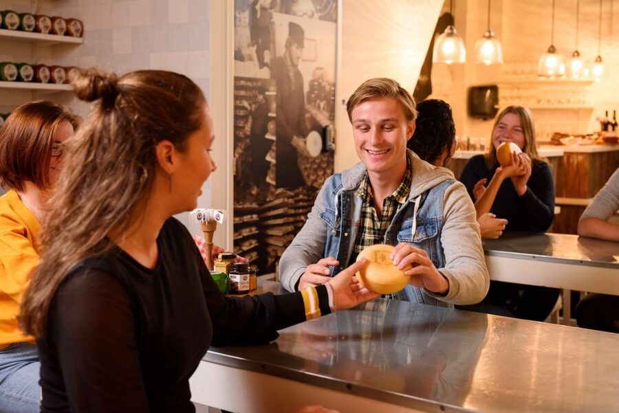Amsterdam: Premium Henri Willig Cheese Tasting Experience - Time, pace, and what 40 to 60 minutes feels like