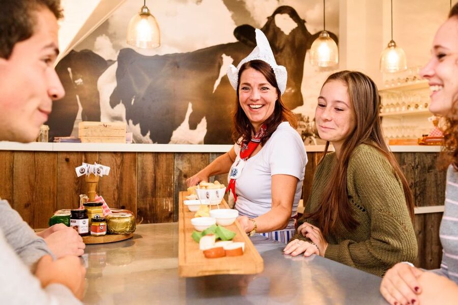 Amsterdam: Premium Henri Willig Cheese Tasting Experience - Should you book this Henri Willig Cheese Tasting in Amsterdam?