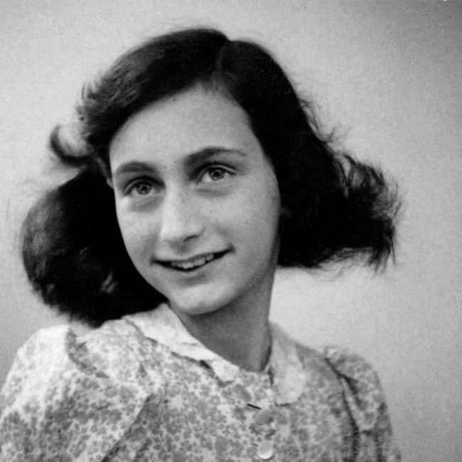 Amsterdam: Private Anne Frank and Jewish History Tour - Portuguese Synagogue start: where the story gets specific