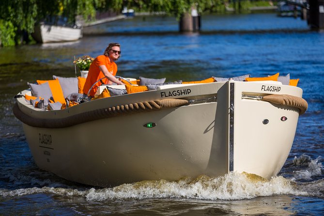 Amsterdam Private BBQ and Drinks Cruise With Onboard Chef - Price and value: is $355.23 per person worth it