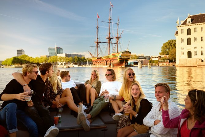 Amsterdam Private BBQ and Drinks Cruise With Onboard Chef - The onboard chef’s BBQ and the drinks: what you’re paying for