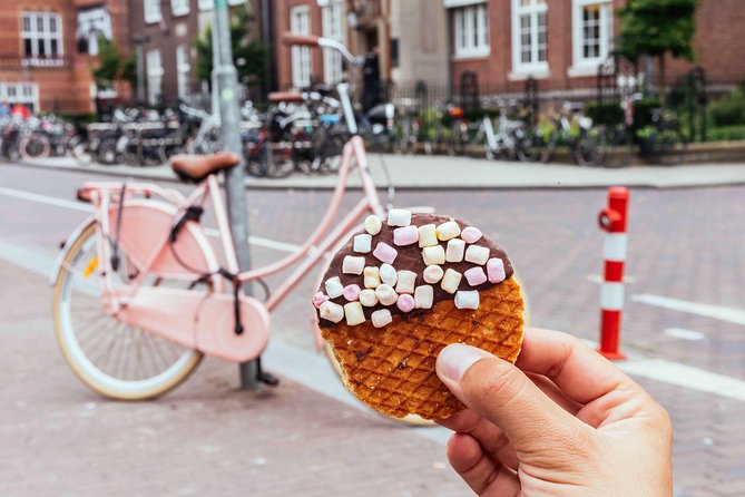 Amsterdam PRIVATE Bike Tour With Locals: Bike & Local Snack Included - Key things I think you’ll enjoy