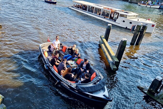 Amsterdam Private Canal Cruise – 90 Minutes through the Old City - Where you meet, and how to plan your departure time
