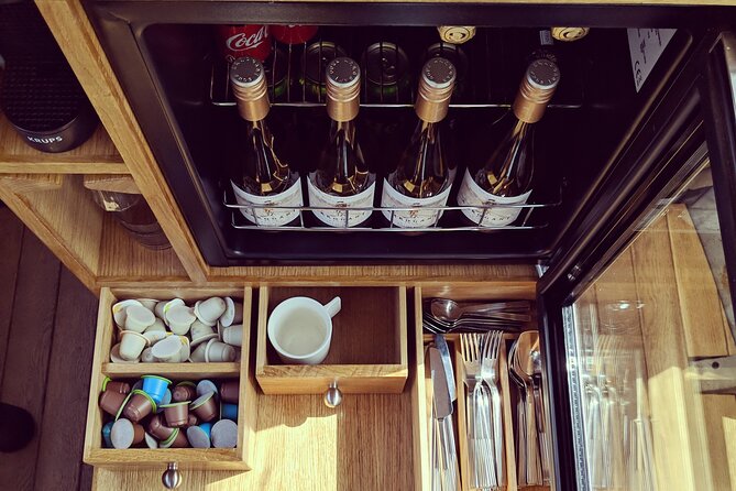 Amsterdam Private Dinner Cruise incl Drinks & 2-course Dinner 2hr - Two hours of canal views, with the crowd factor removed