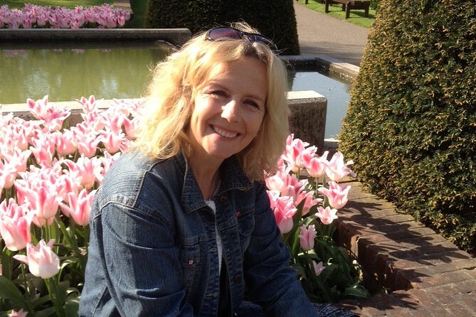 Amsterdam private guided tour with Marieke, local guide - Private time with Marieke: a tour designed for understanding