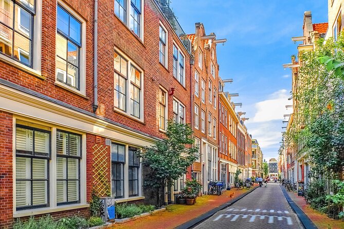 Amsterdam Private Historical Walking Tour - A 2-hour private walk that actually makes sense