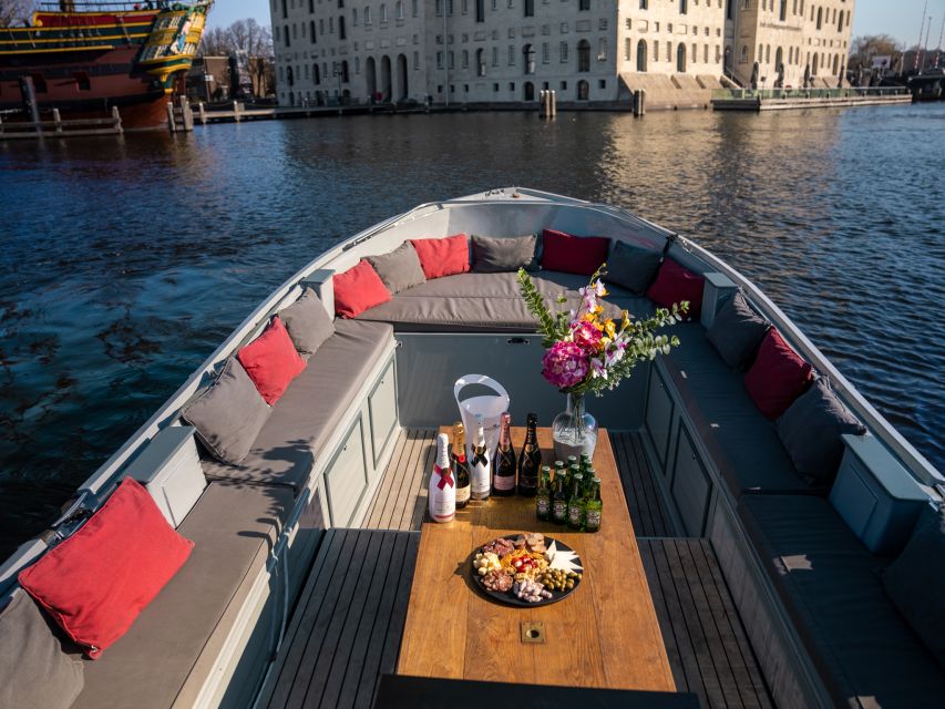 Amsterdam: Private Luxury Cruise with Drinks & Silent Disco - Weather-proofing: the canopy changes your mood more than you think