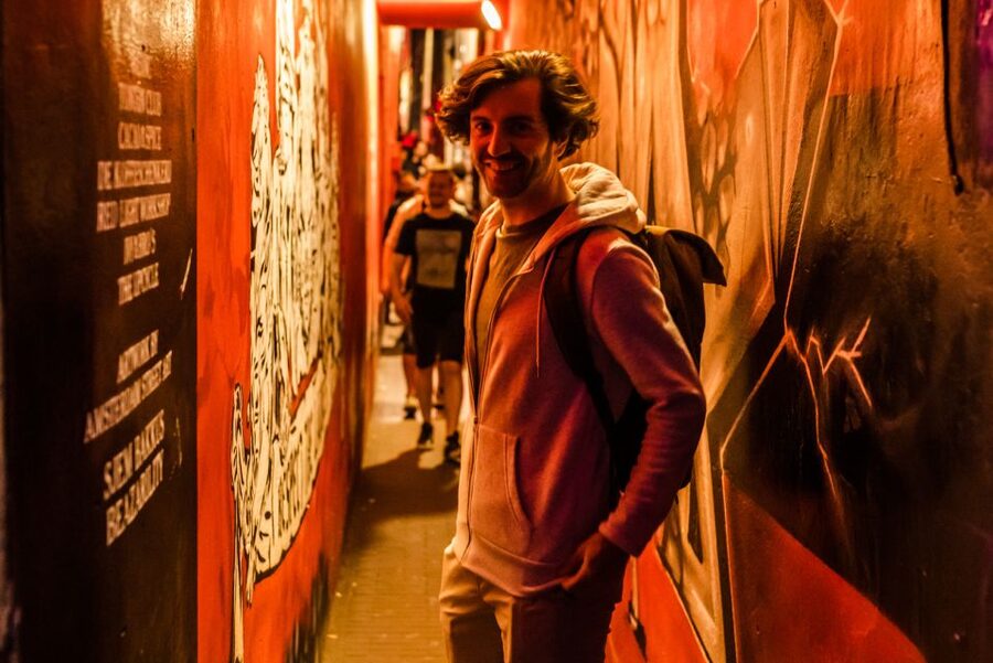 Amsterdam: Private Night Tour of Speakeasies and Bars - Amsterdam East: trendier nightlife with a guided finish