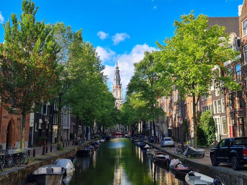 Amsterdam: Private Pedicab Historical Sightseeing Tour - Pedicab ride comfort: blankets, cold weather, and picture pacing