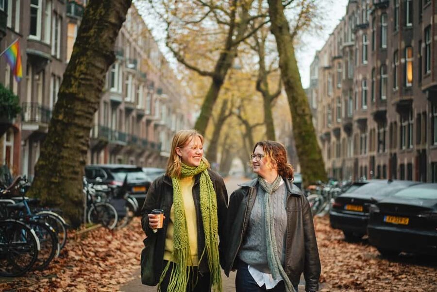 Amsterdam: Private Photoshoot for Couple, Family, or Solo - Picking Your Moment: How Long the Shoot Should Be