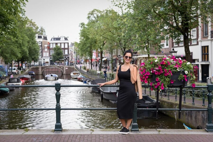 Amsterdam: Private Photoshoot in iconic locations - Price and Value for a Private Session Up to 2