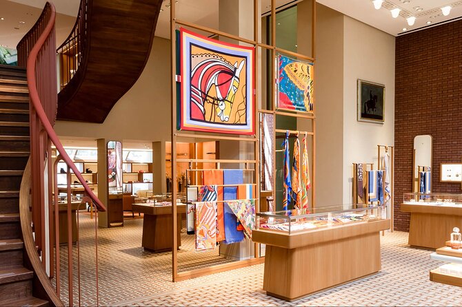 Amsterdam Private Shopping Experience - 1953 Retro & Chic: when Dutch style turns into a story