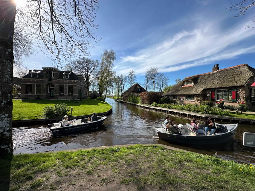 Amsterdam: Private Tour Giethoorn, Zaanse Schans Local Guide - Transportation, timing, and what to wear
