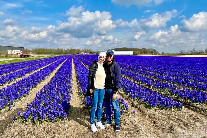 Amsterdam Private Tour to Keukenhof, Tulip Fields and Windmills - Simonehoeve cheese and clogs: the 45-minute stop that feels real