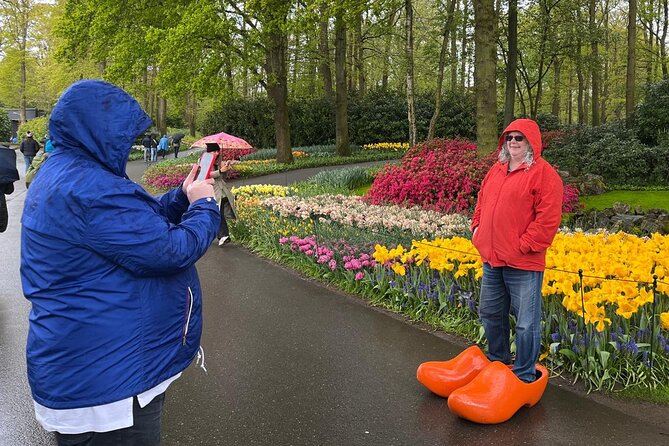 Amsterdam Private Tour to Keukenhof, Tulip Fields and Windmills - The photo plan: how guides help you skip wasted time