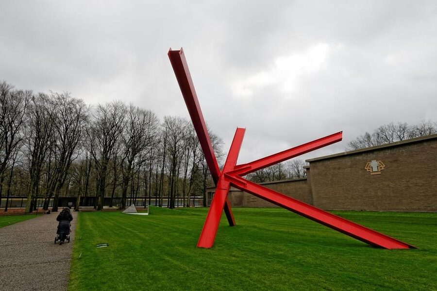 Amsterdam: Private tour to Kröller-Müller Museum - Should you book this private Kröller-Müller tour?