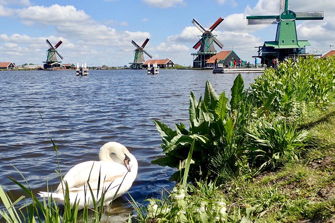 Amsterdam private tour to windmills, cheese farm and villages - Zaanse Schans: 17th-century mills that still spin