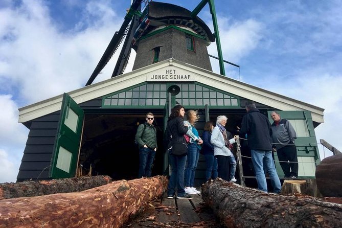 Amsterdam private tour to windmills, cheese farm and villages - Guides like Phillip and Teun, and what that changes in your day