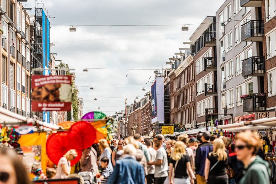 Amsterdam: Private Walking Tour of Jordaan & De 9 Straatjes - Practical Timing, Weather, and Pace on a Rain or Shine Walk