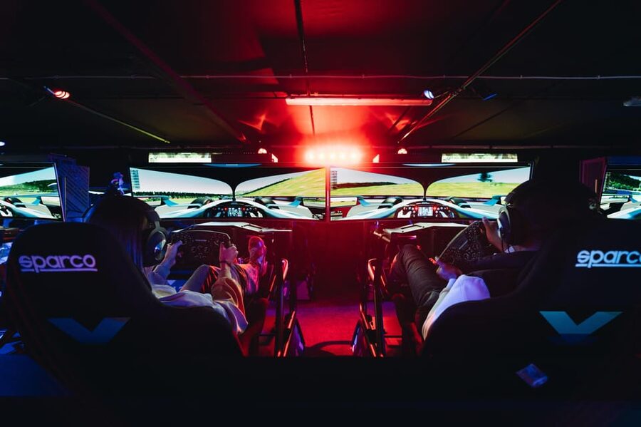 Amsterdam: Racing Experience at A'DAM VR Game Park (no VR) - The F1-style simrace format, including the part you should double-check