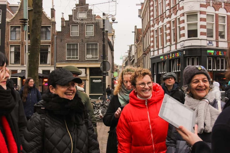 Amsterdam: Red Light District Tour - The guide matters, and this one brings warmth and humor