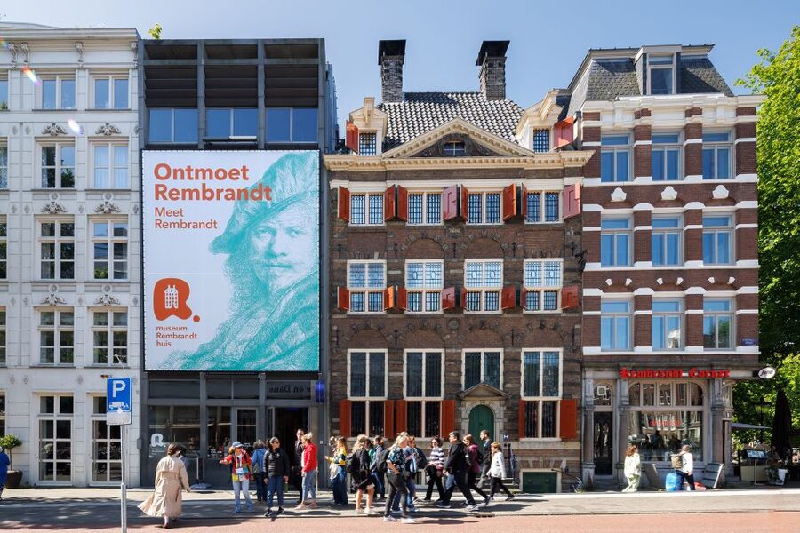 Amsterdam: Rembrandt House Museum Entrance Ticket - Rembrandthuis on Jodenbreestraat: what the building adds to the visit
