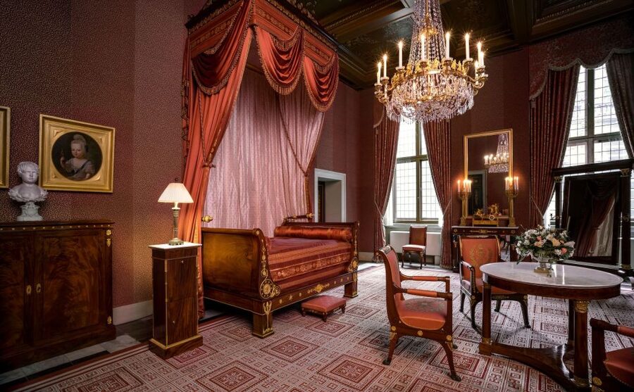 Amsterdam: Royal Palace Entry Ticket and Audio Guide - Stop 3: Louis Napoleon era furniture, chandeliers, and clocks